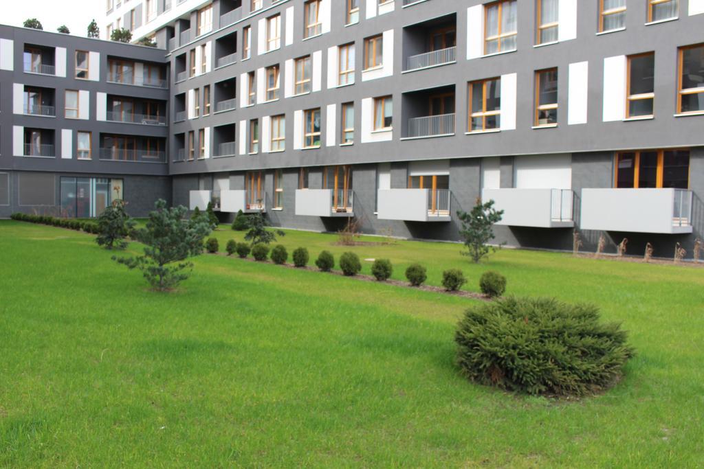 Przy Mocaku II Apartment Krasków Exterior foto